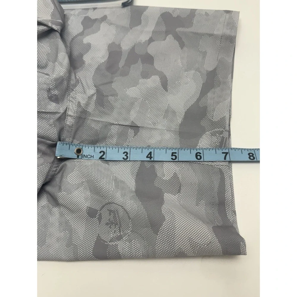 NWT Peter Millar Seaside Gray Camo & Logo Print Swim Trunks W/Koozie SMALL‎ $100
